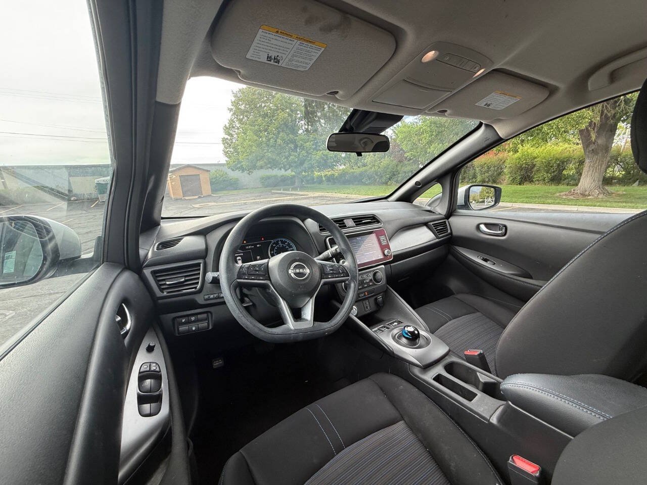 Used 2023 Nissan Leaf S FWD image 7