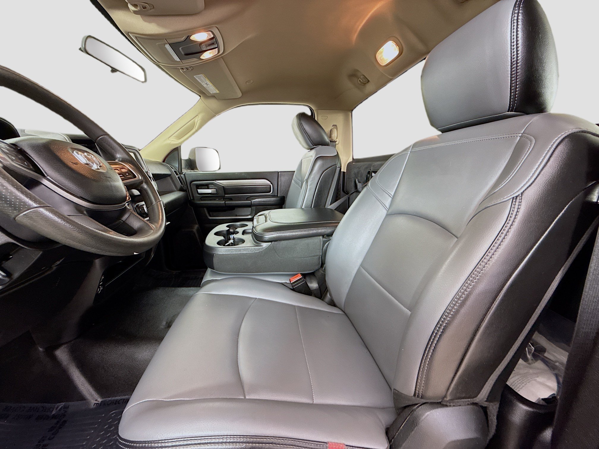 Used 2019 RAM 3500 Tradesman RWD image 22