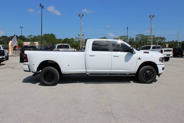 Used 2024 RAM 3500 Big Horn w/ Night Edition AWD/4WD image 13