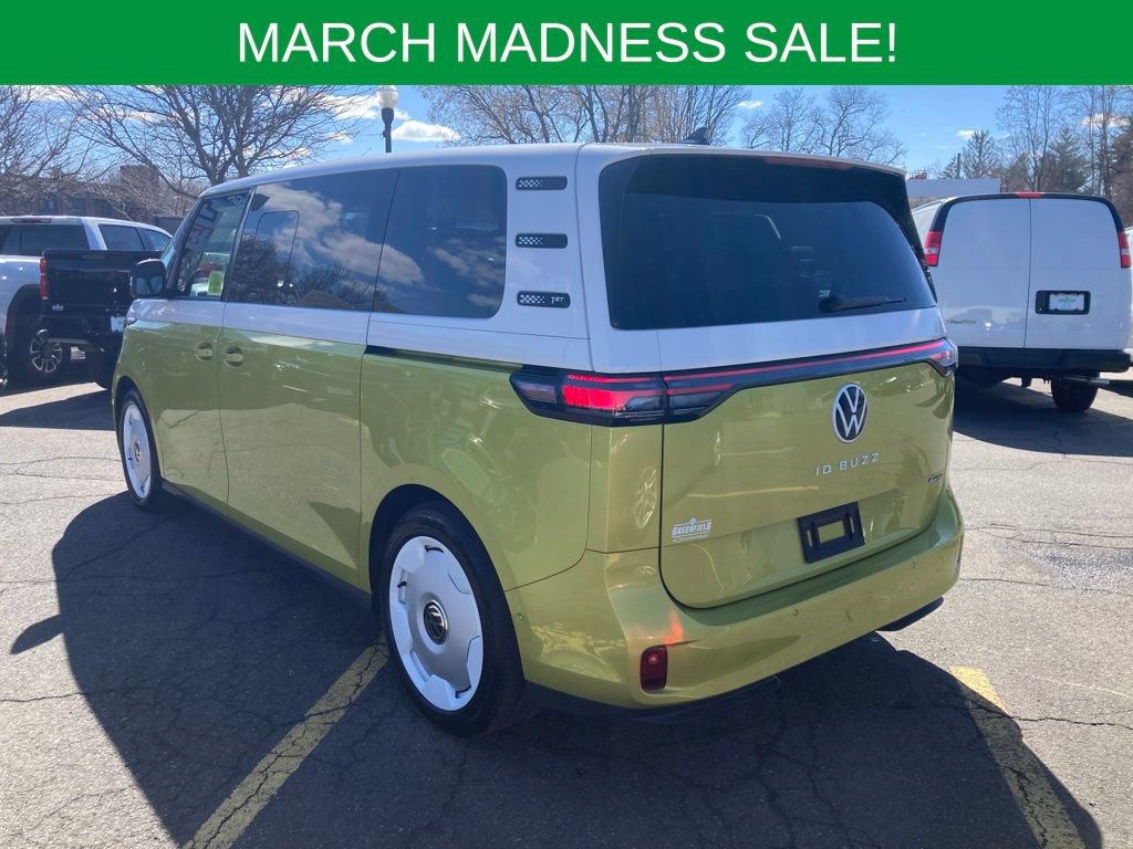 Used 2025 Volkswagen ID. Buzz 1st Edition image 5