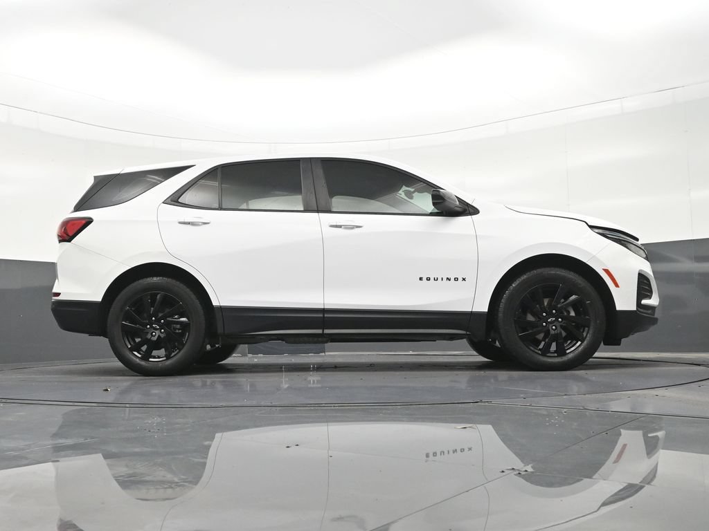 Used 2024 Chevrolet Equinox LS w/ Sport Edition FWD image 29