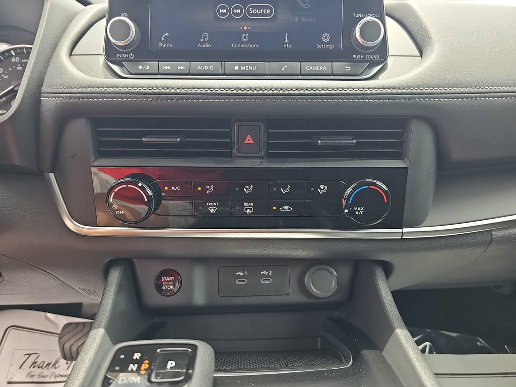 Used 2025 Nissan Rogue S FWD image 23