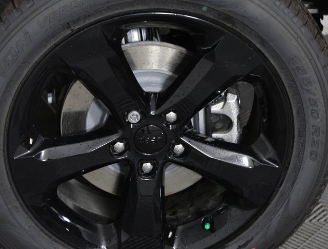 Used 2025 Jeep Grand Cherokee L Limited w/ Black Appearance Package image 7