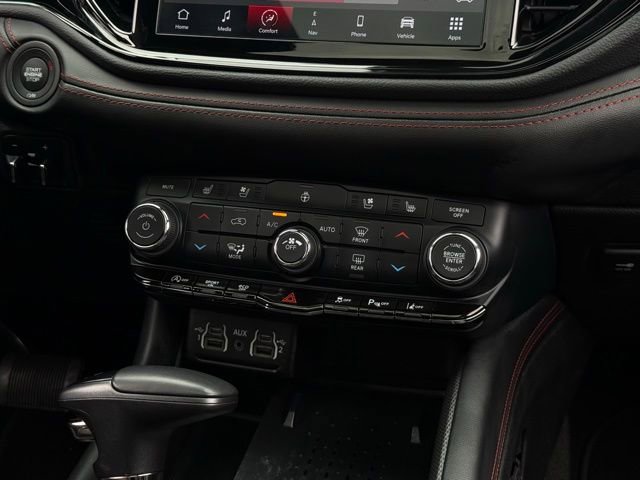 Used 2025 Dodge Durango GT AWD/4WD image 29