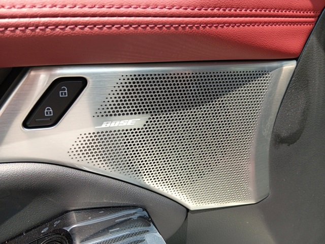 Certified 2025 MAZDA MAZDA3 Hatchback w/Premium Plus Pkg image 18