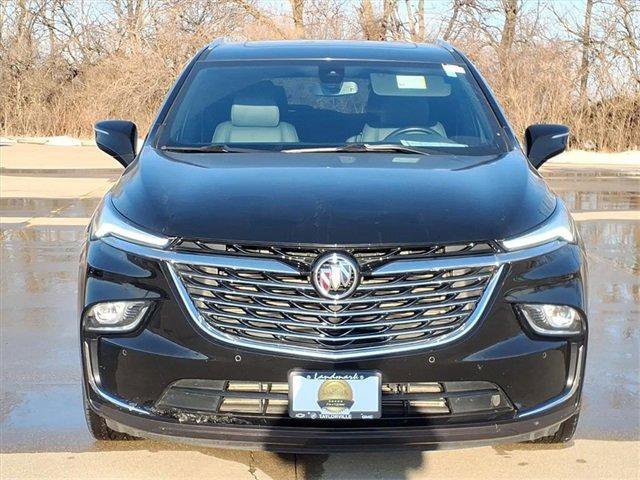Used 2023 Buick Enclave Essence image 7
