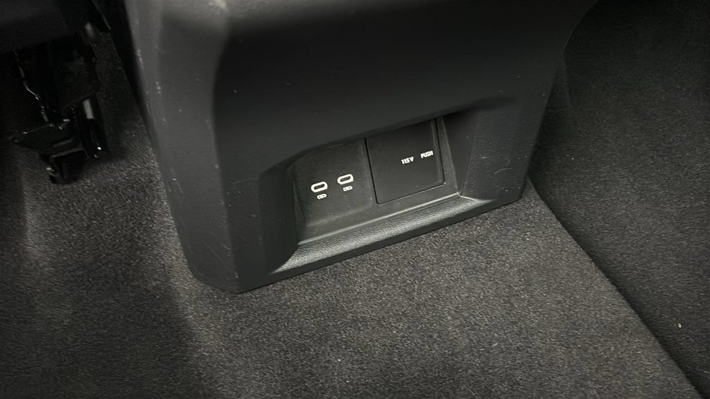 Used 2023 Volkswagen Atlas SE FWD image 10
