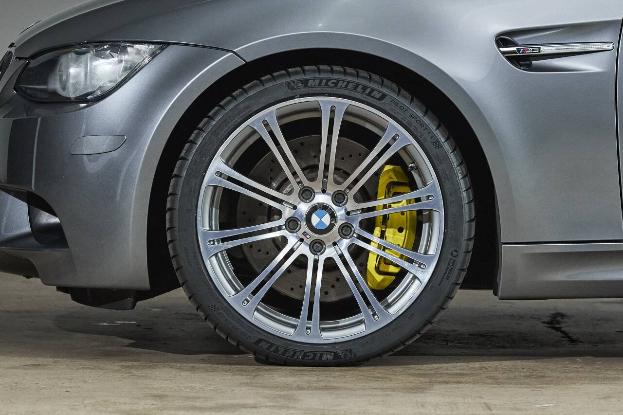 Used 2013 BMW M3 Coupe RWD image 40