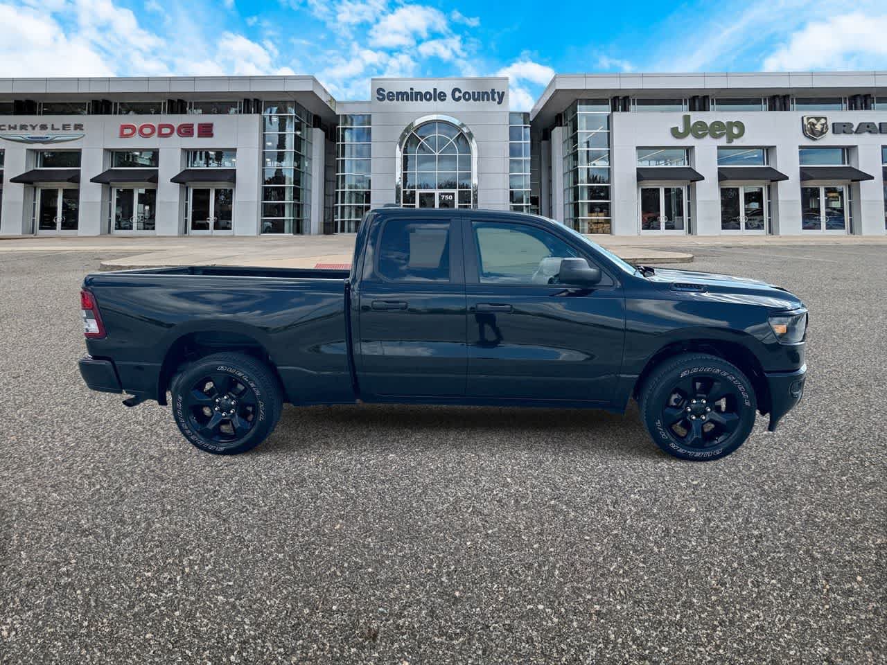 Certified 2024 RAM 1500 Tradesman w/ Night Edition AWD/4WD image 9