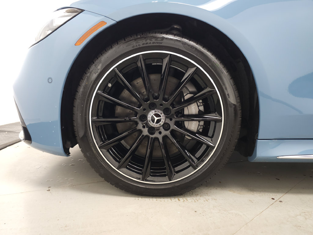 Certified 2026 Mercedes-Benz S 580 4MATIC Sedan w/ AMG Line Package image 37