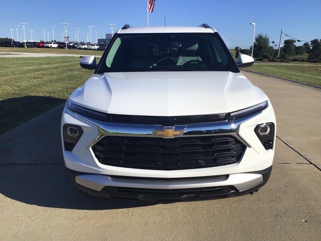 New 2026 Chevrolet TrailBlazer LT w/ Convenience Package image 3