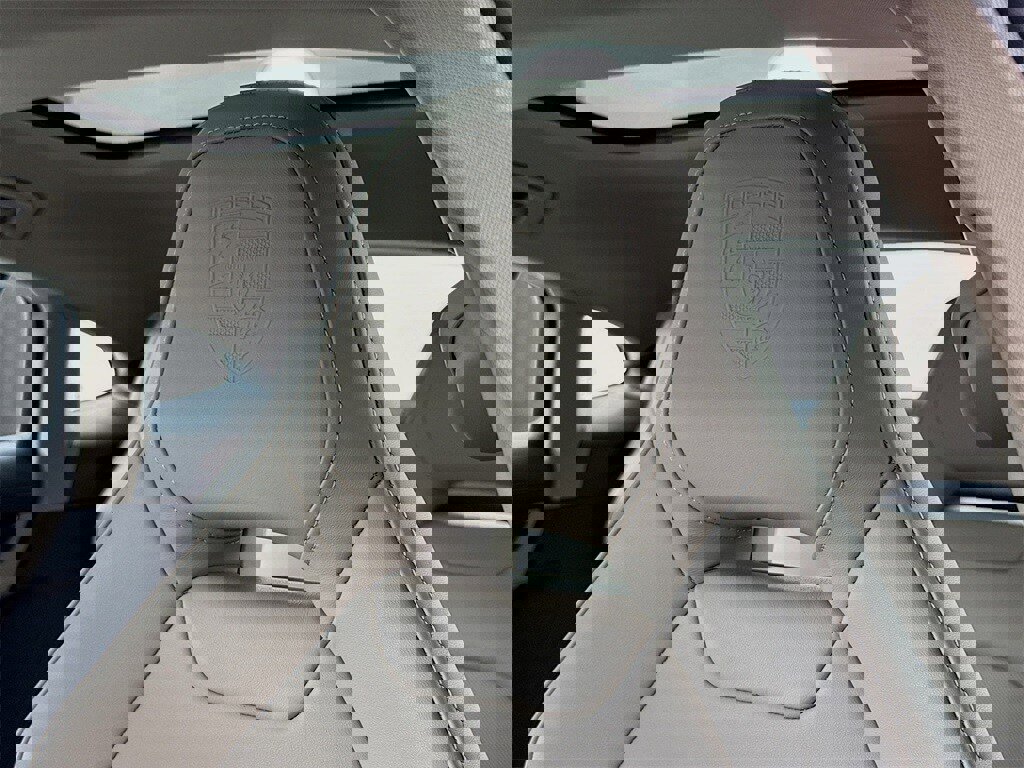 New 2026 Porsche Panamera 4 image 14