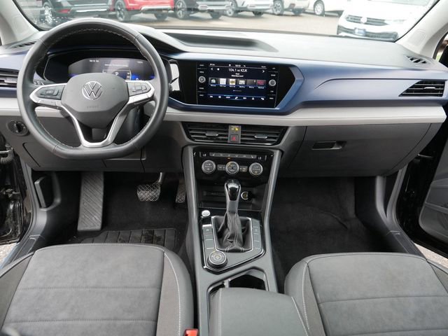 Certified 2024 Volkswagen Taos SE AWD/4WD image 22