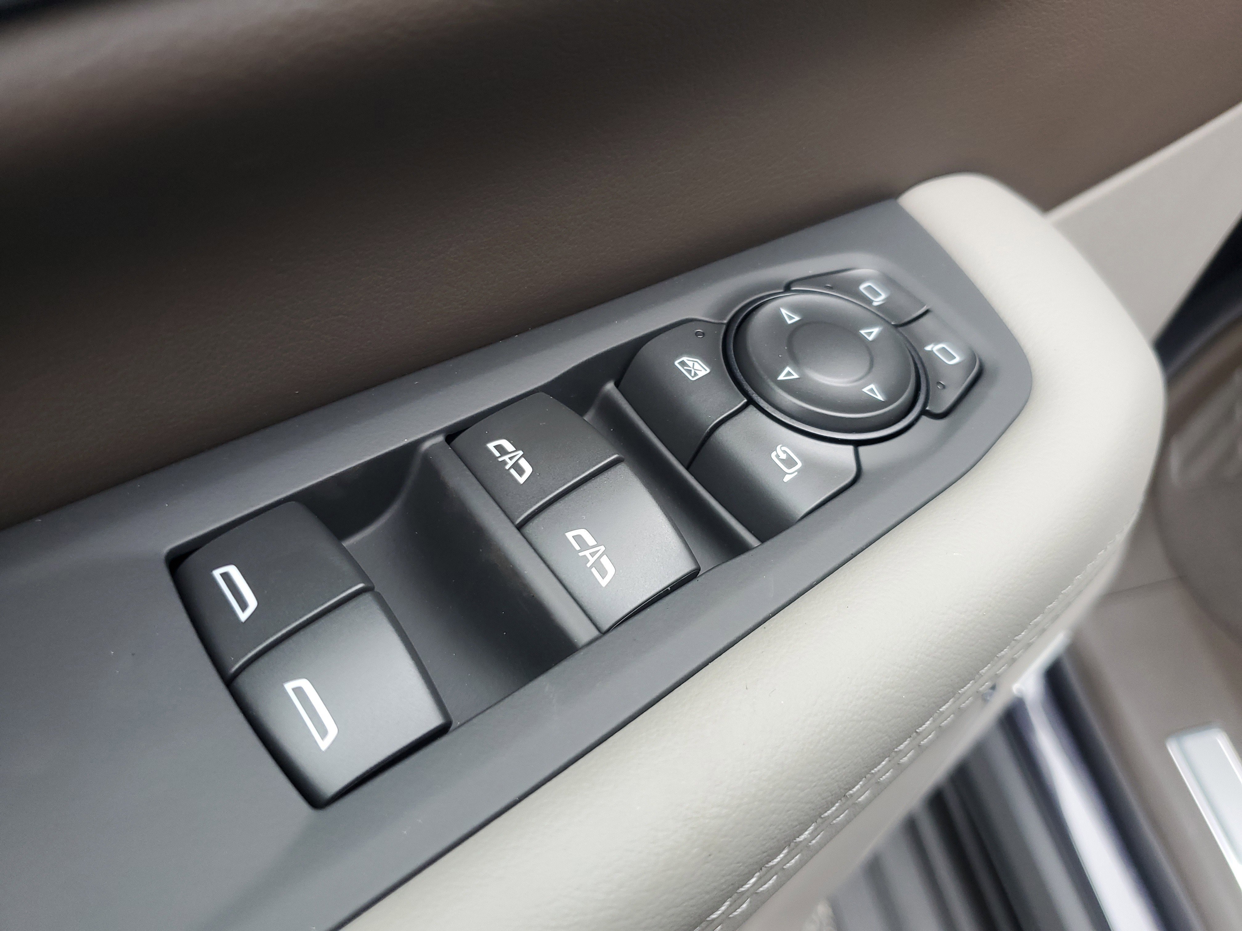 New 2026 GMC Yukon Elevation image 18