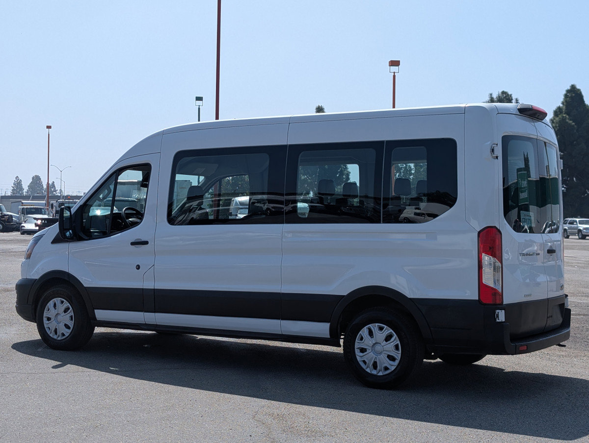 Used 2022 Ford Transit 350 XL RWD image 5