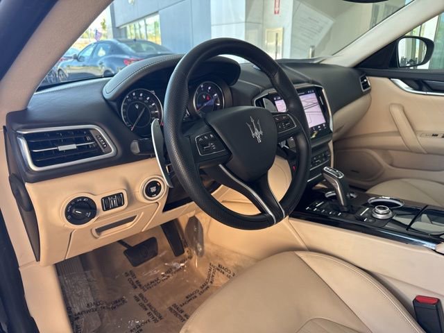 Used 2022 Maserati Ghibli Modena RWD image 12