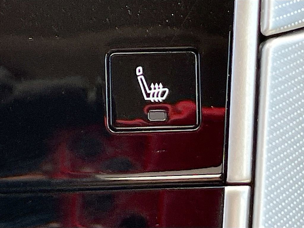 Used 2022 INFINITI Q50 Luxe w/ Cargo Package image 21