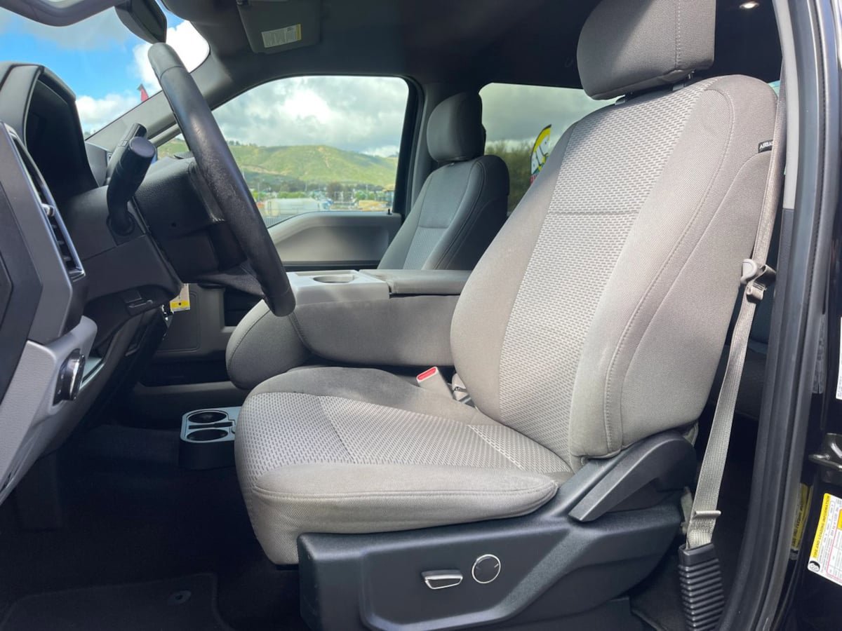 Used 2017 Ford F150 XLT w/ Equipment Group 301A Mid AWD/4WD image 18