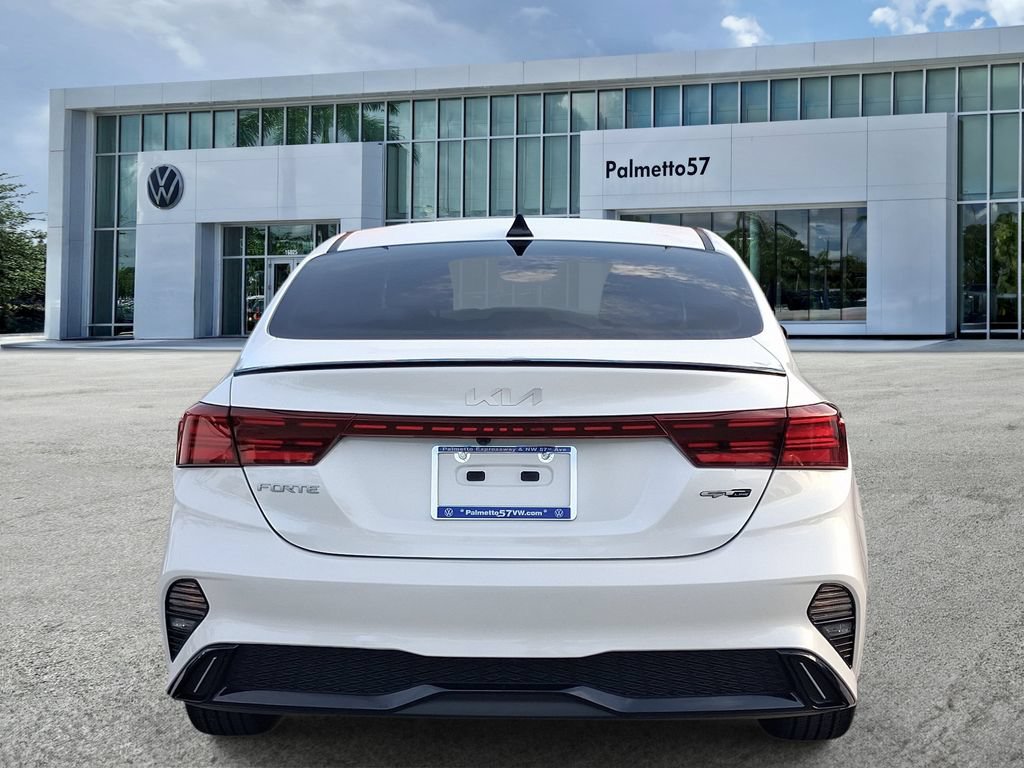 Used 2023 Kia Forte GT-Line w/ GT-Line Technology Package FWD image 5