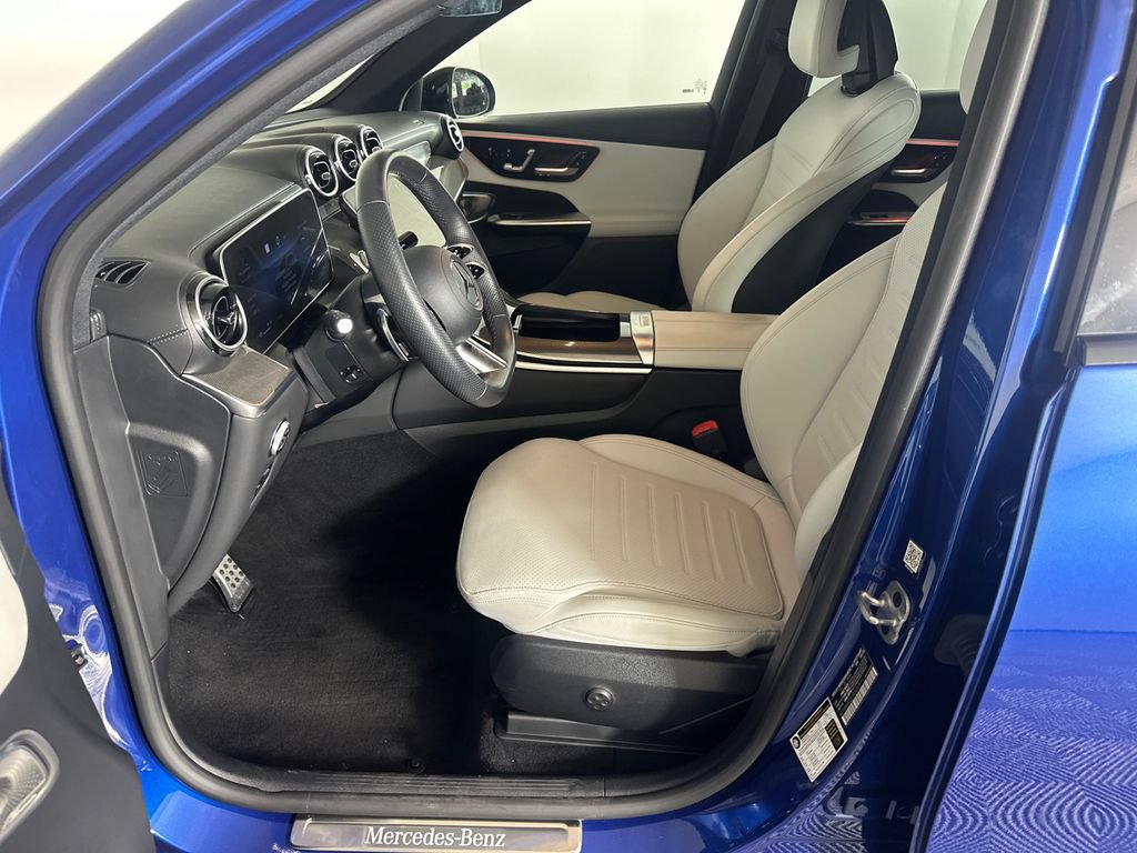 Certified 2024 Mercedes-Benz GLC 300 image 9
