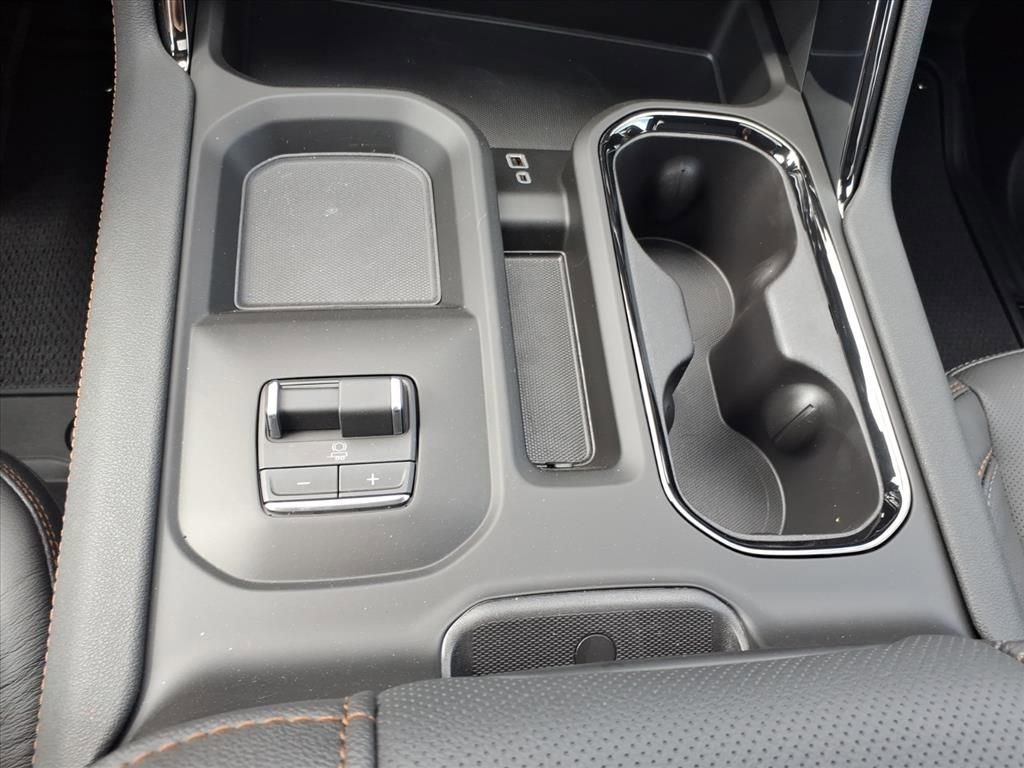 New 2026 GMC Sierra 2500 AT4 w/ AT4 Premium Plus Package image 28