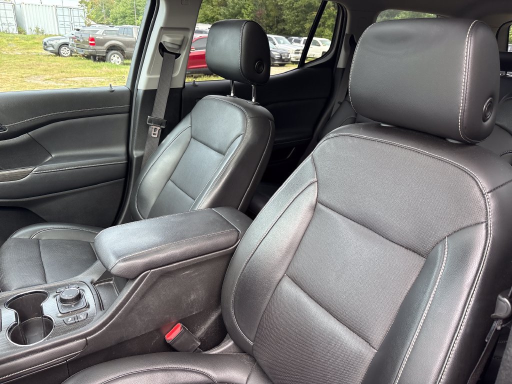 Used 2021 GMC Acadia SLT w/ Elevation Edition FWD image 10