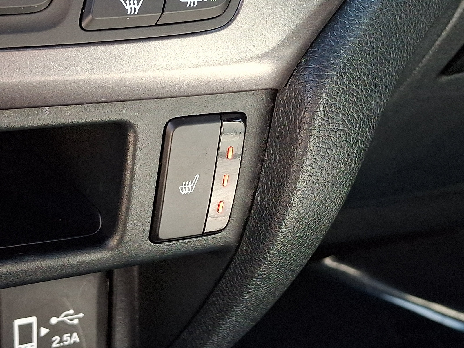 Used 2023 Honda Passport EX-L image 23
