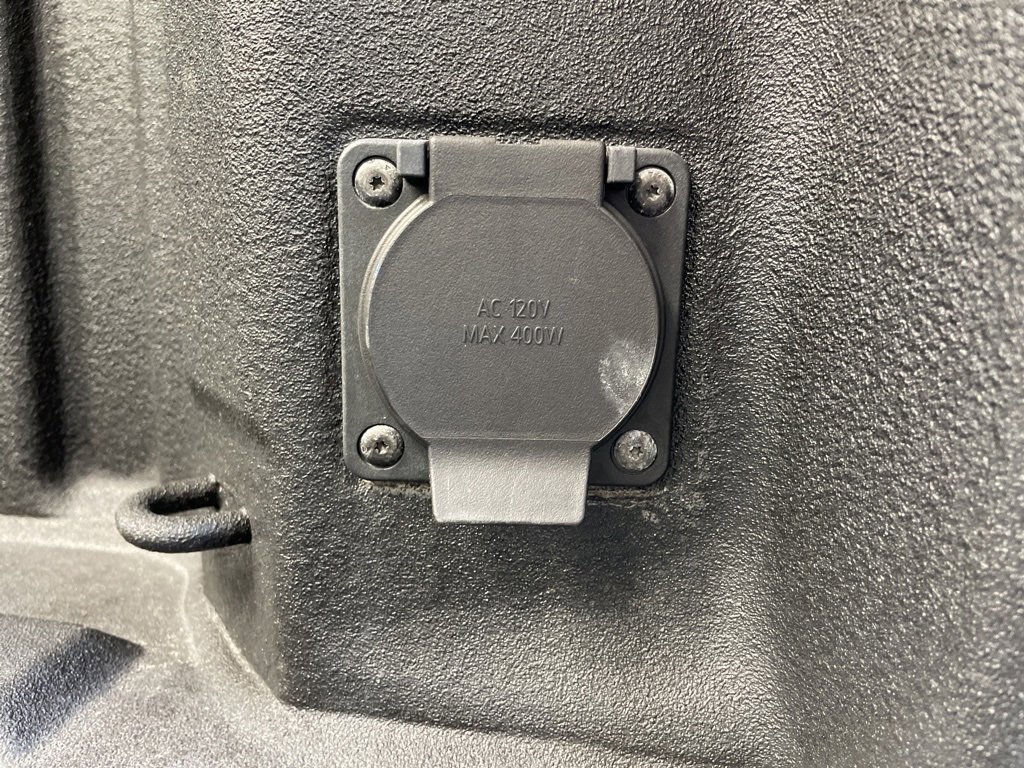 Used 2025 Chevrolet Silverado 2500 LT image 11