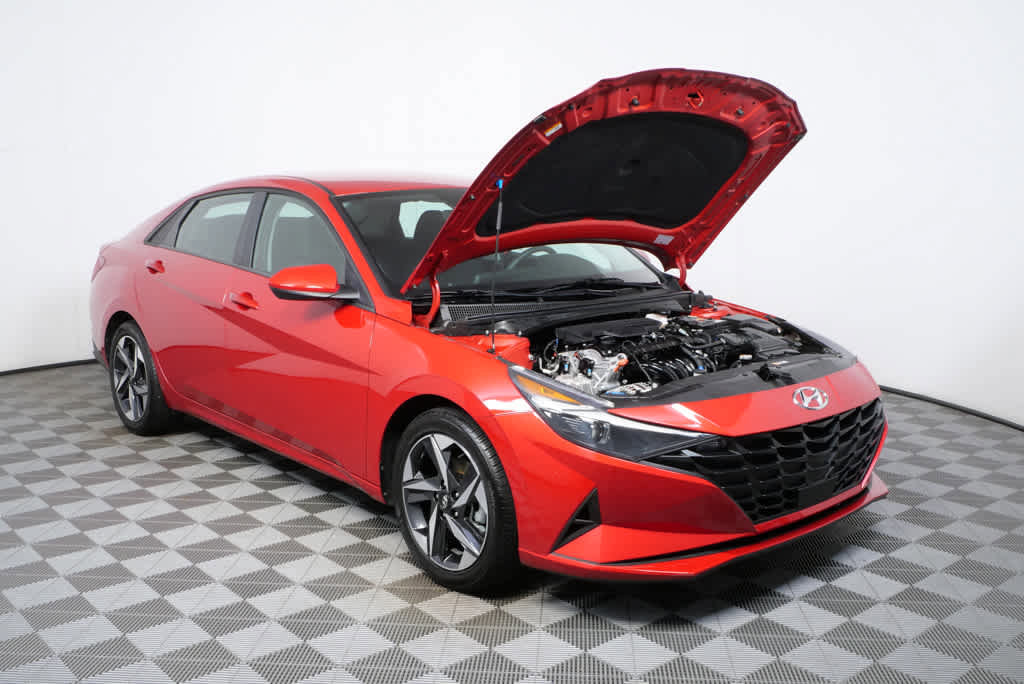 Certified 2023 Hyundai Elantra SEL w/ Convenience Package image 29