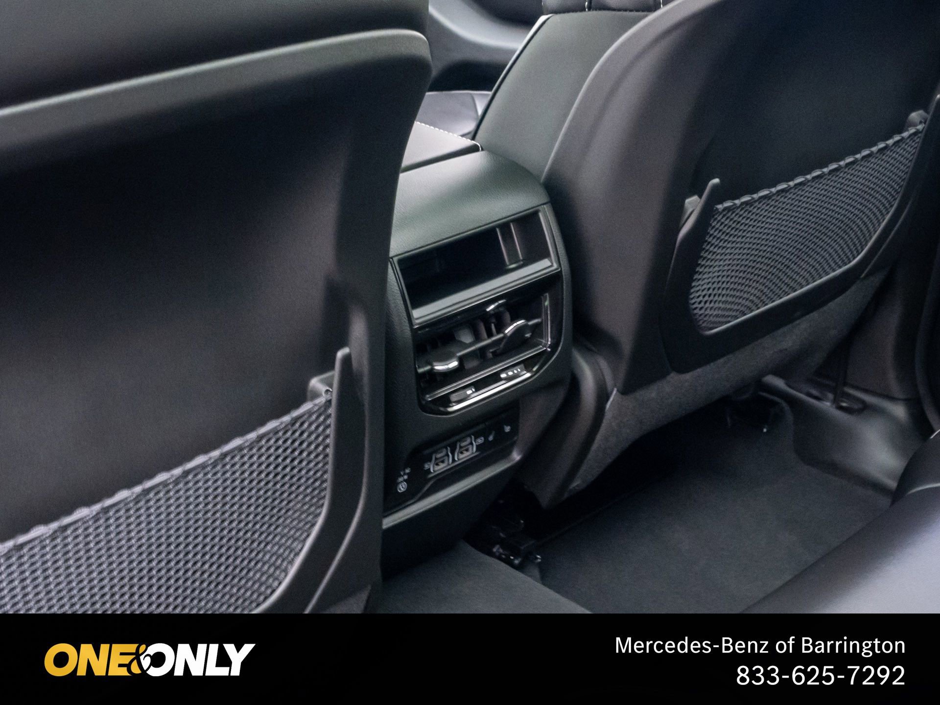 Used 2025 Jeep Grand Cherokee Limited AWD/4WD image 16