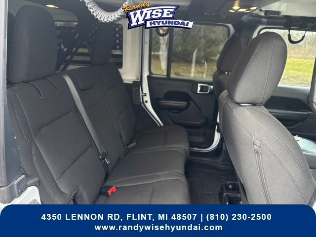 Used 2019 Jeep Wrangler Unlimited Sport S image 32
