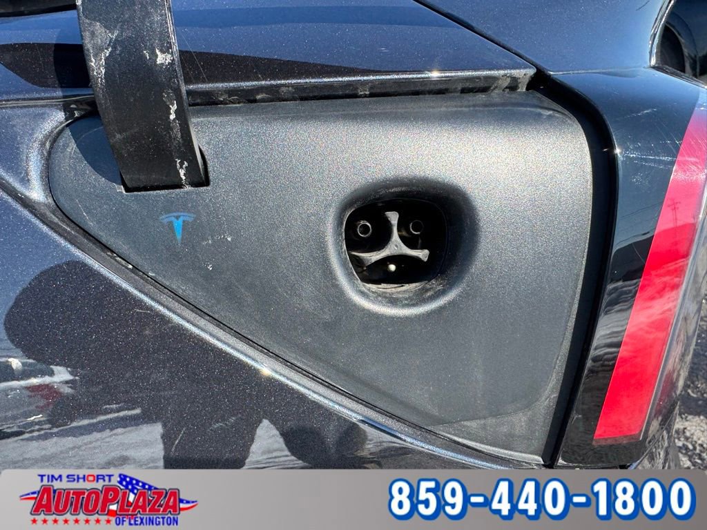 Used 2024 Tesla Model 3 Standard Range image 11