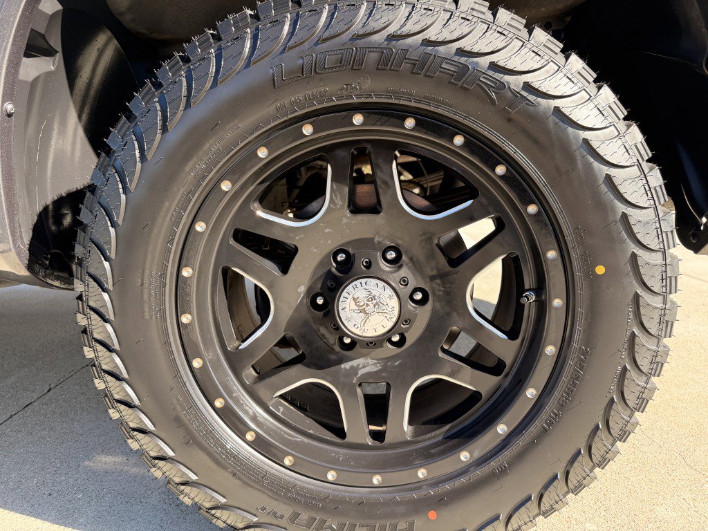 Used 2012 Nissan Titan SV image 22