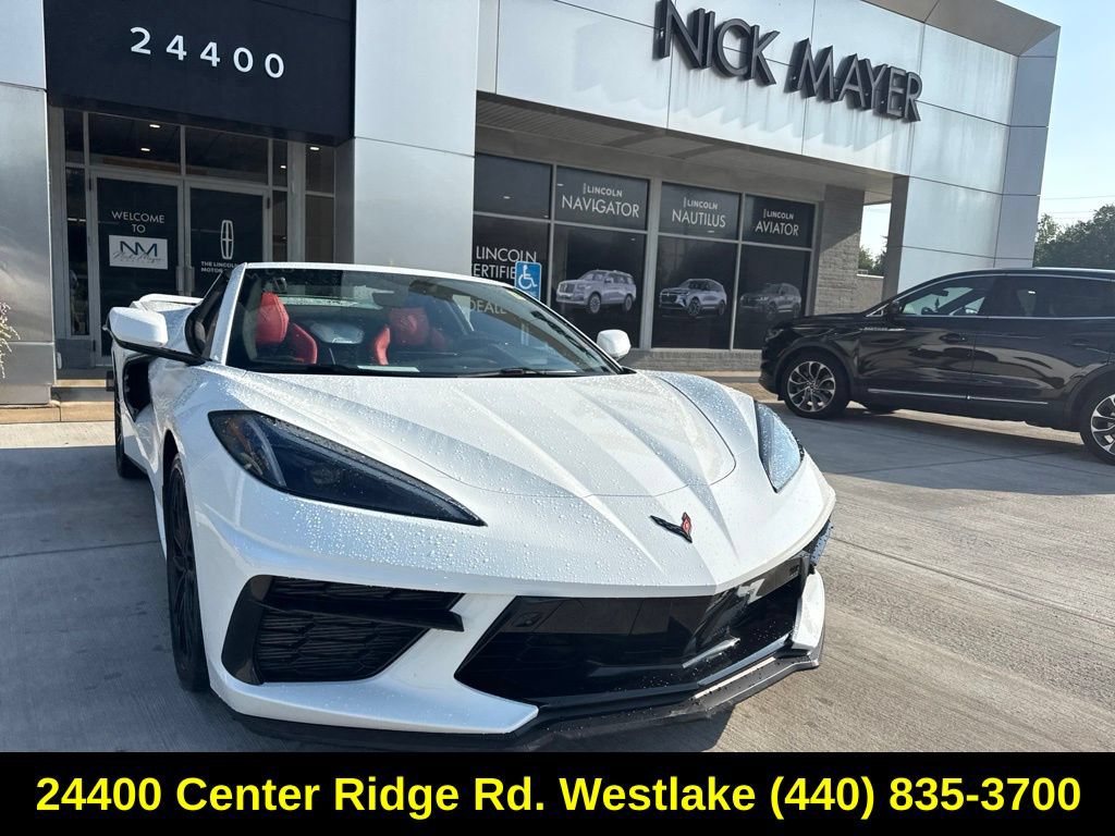 Used 2023 Chevrolet Corvette Stingray Preferred Conv w/ Z51 Performance Package RWD image 11