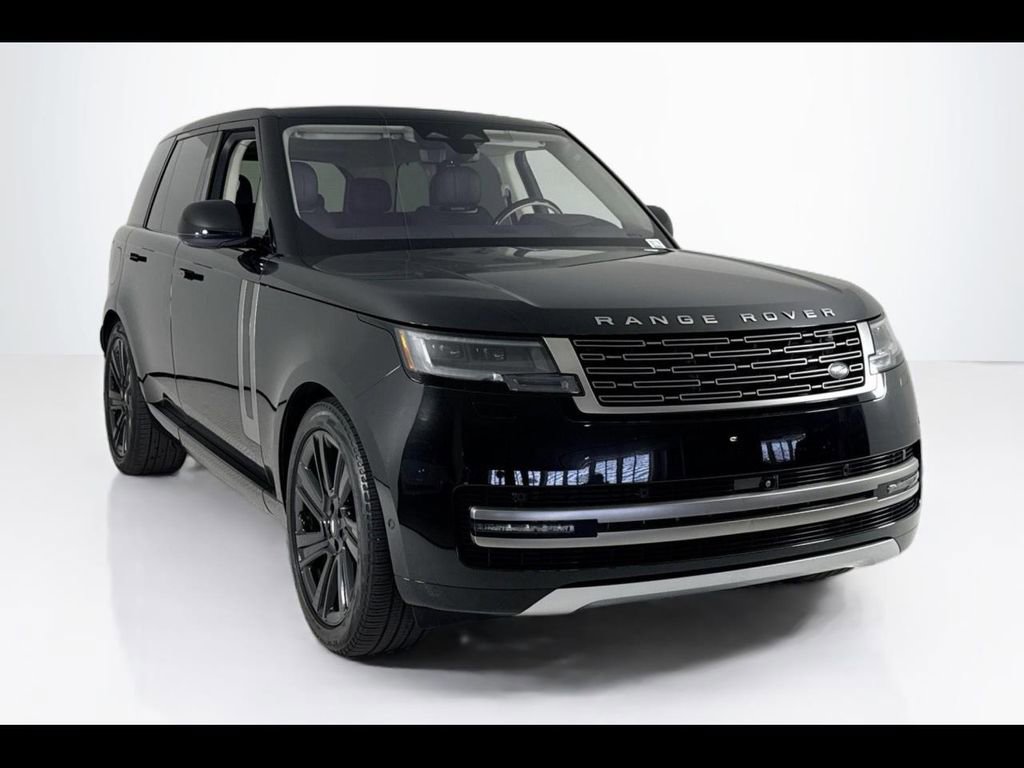 Used 2023 Land Rover Range Rover SE image 7
