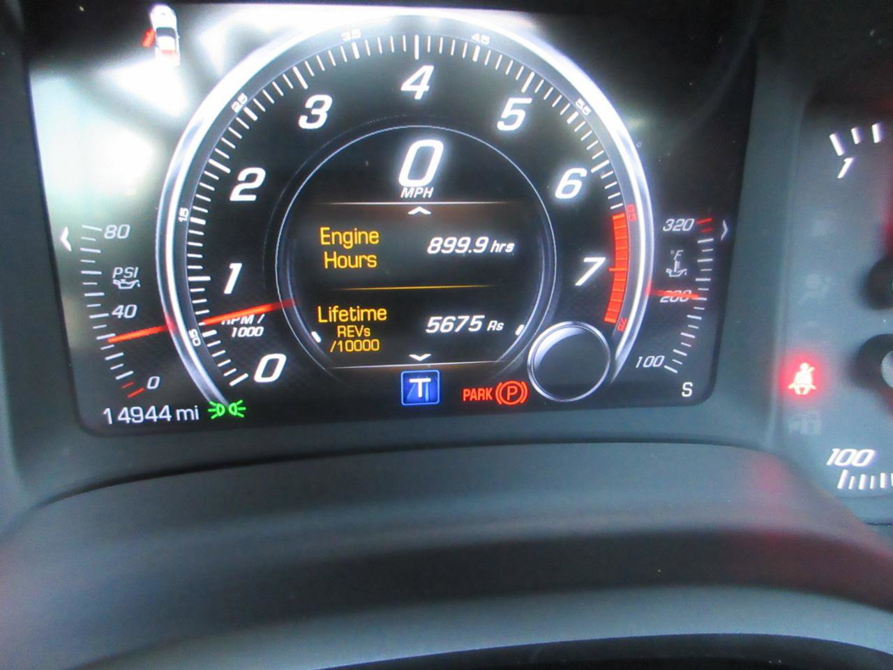 Used 2017 Chevrolet Corvette Stingray Coupe w/ Carbon Flash Badge Package image 59