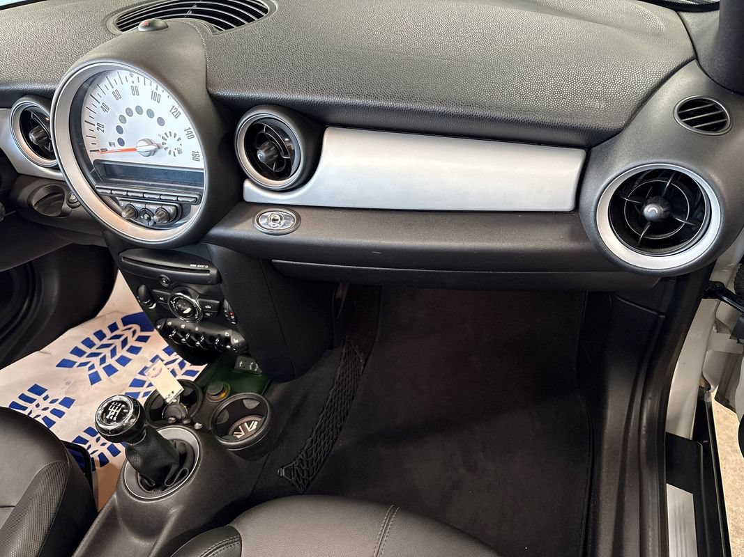 Used 2013 MINI Cooper Convertible FWD image 49
