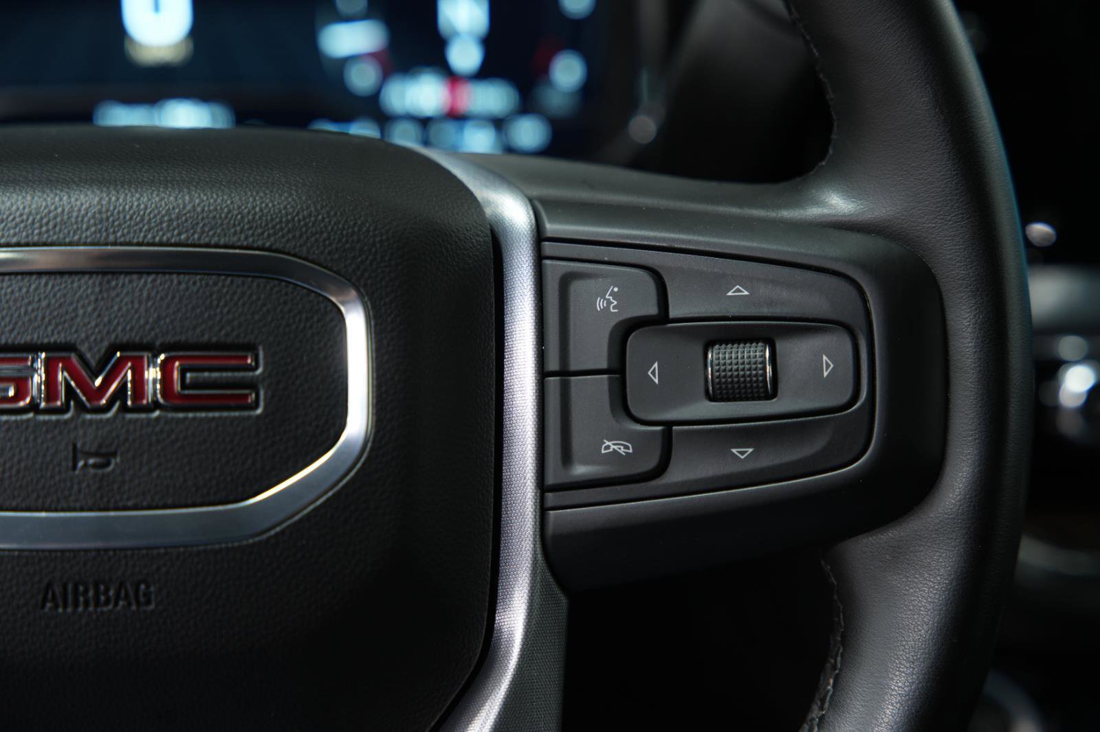 Used 2023 GMC Sierra 1500 SLE w/ Preferred Package image 32