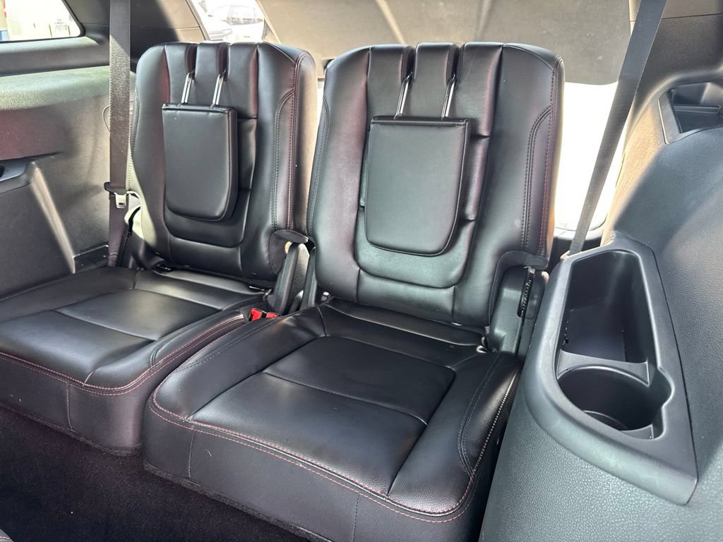 Used 2018 Ford Explorer Sport AWD/4WD image 30