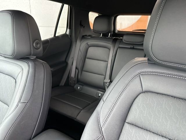 New 2026 Chevrolet Equinox LT w/ Convenience Package II AWD/4WD image 14