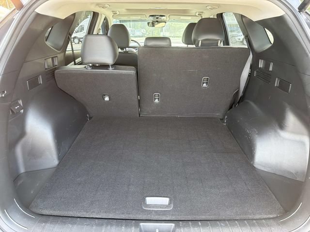 Used 2023 Hyundai Tucson SEL w/ Convenience Package FWD image 16