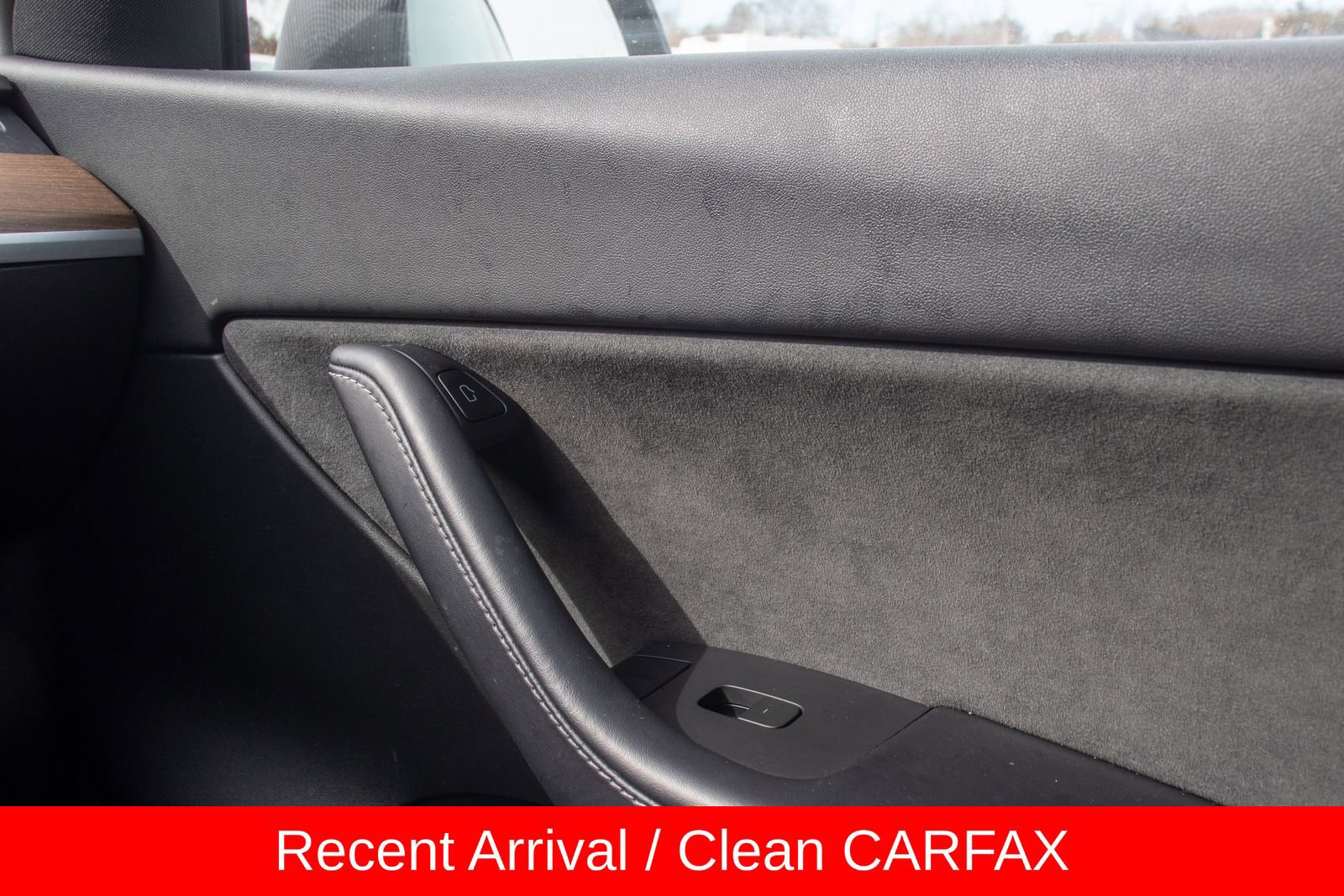 Used 2022 Tesla Model Y Long Range image 16