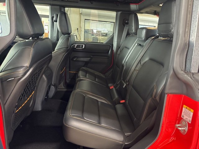 Used 2024 Ford Bronco Badlands image 10