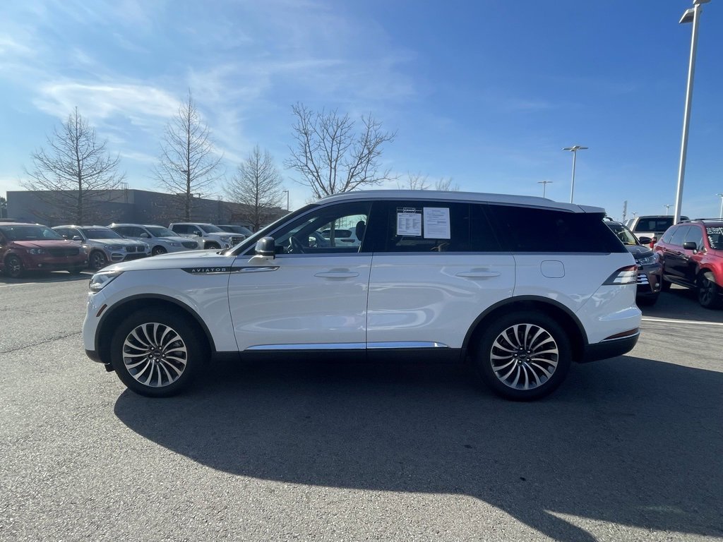 Used 2020 Lincoln Aviator Reserve w/ Elements Package Plus image 4