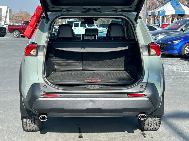 Used 2021 Toyota RAV4 TRD Off-Road image 32