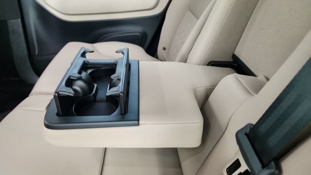 New 2026 Volvo XC90 T8 Plus w/ Protection Package Premier AWD/4WD image 31