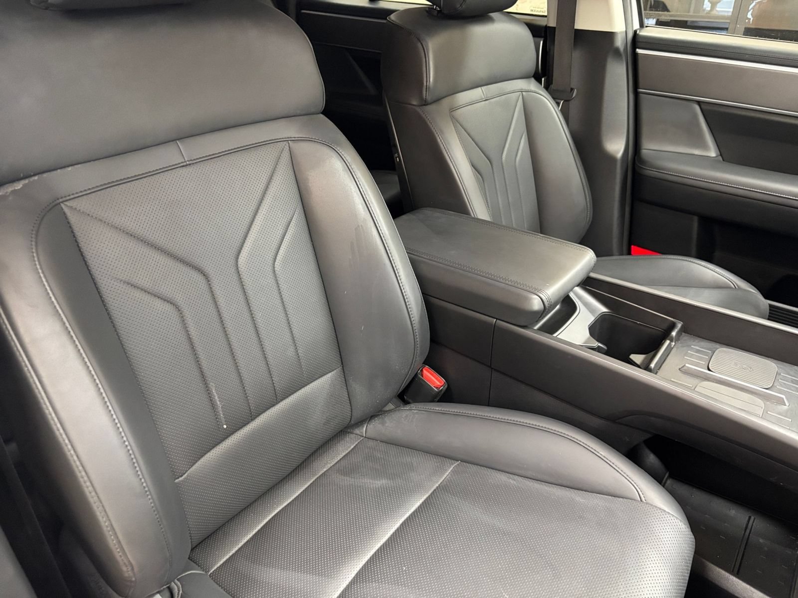 Used 2026 Hyundai Santa Fe SEL FWD image 38