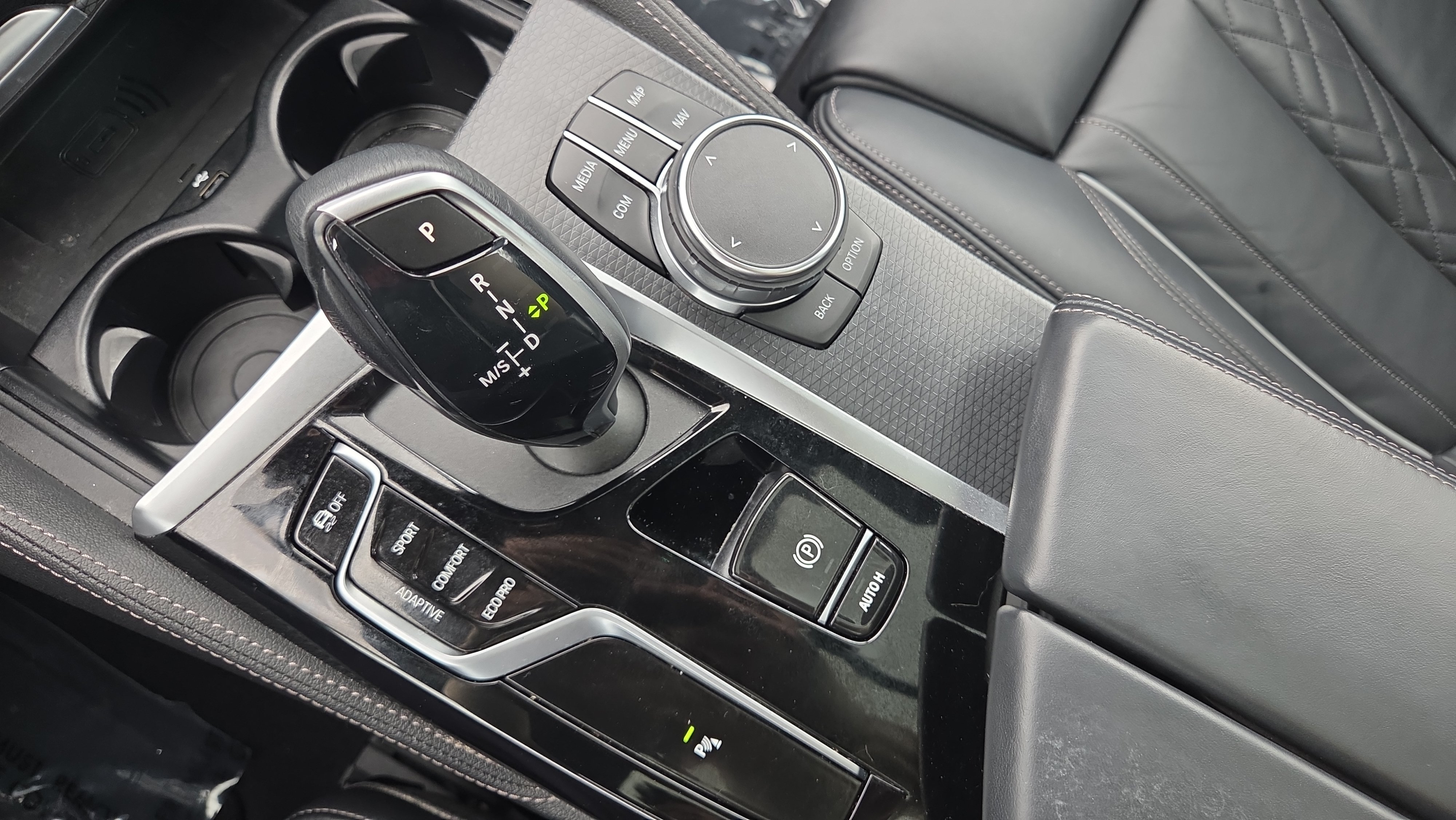 Certified 2023 BMW M550i xDrive AWD/4WD image 33