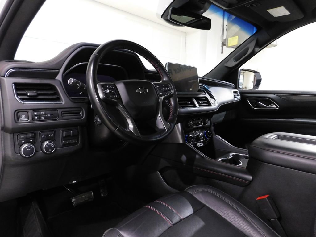Used 2023 Chevrolet Tahoe RST w/ Luxury Package AWD/4WD image 30