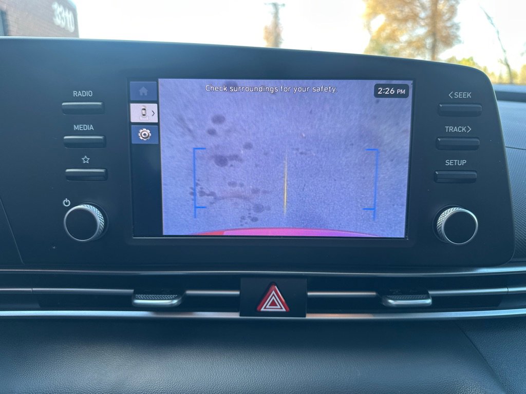 Used 2024 Hyundai Elantra SE image 26